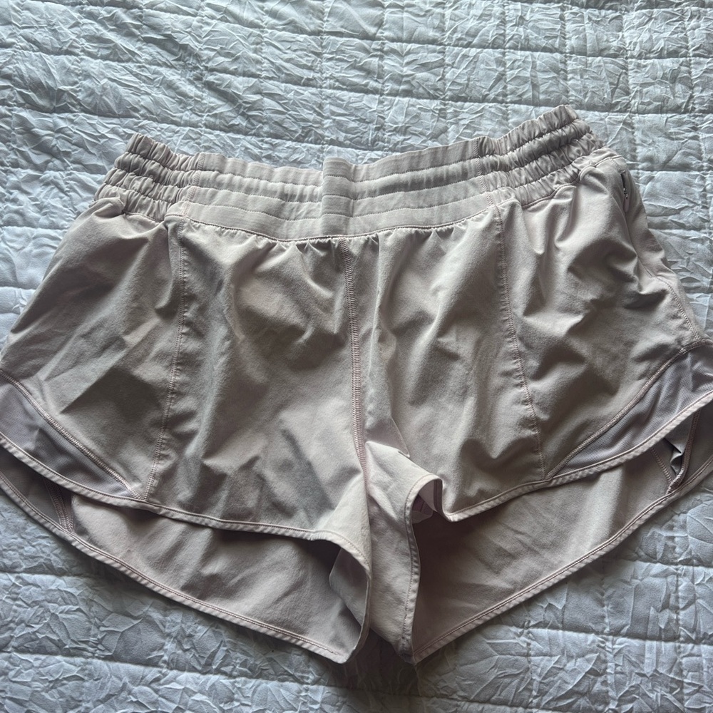 Lululemon Athletica Women's Athletic Shorts - Cream